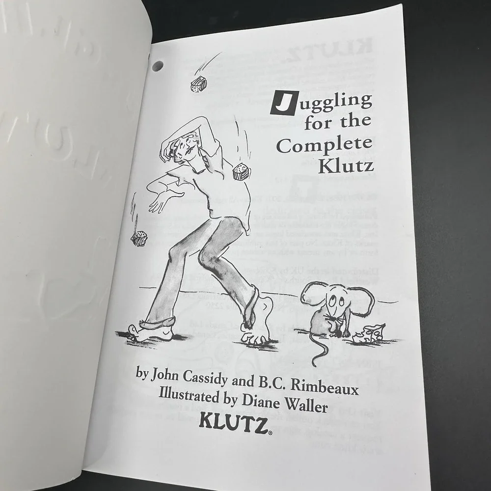 Juggling For The Complete Klutz (book Has Some Edges Blemishes)  2007